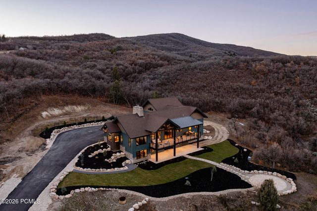 5842 Old Snow Basin Road, Huntsville, UT 84317