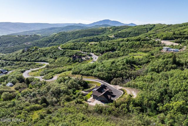 5842 Old Snow Basin Road, Huntsville, UT 84317