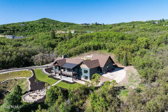 5842 Old Snow Basin Road, Huntsville, UT 84317