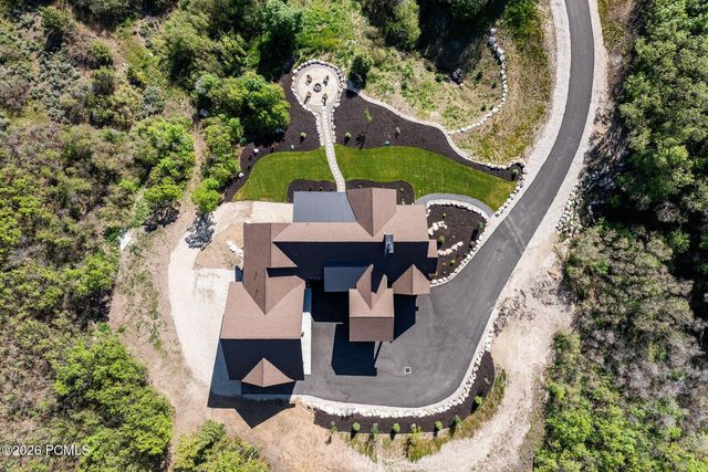 5842 Old Snow Basin Road, Huntsville, UT 84317