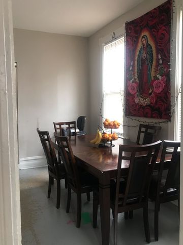 1852 W 17 Street, Chicago, IL 60608