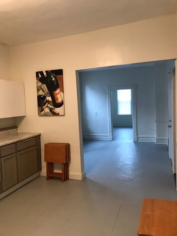 1852 W 17 Street, Chicago, IL 60608