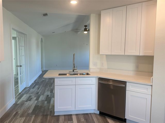 8419 Hannah Road, Cove, TX 77523