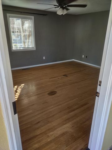 180 Donner Ave, Roseville, CA 95678