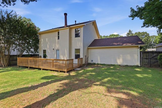 2511 Hickorynut Court, Little Rock, AR 72211