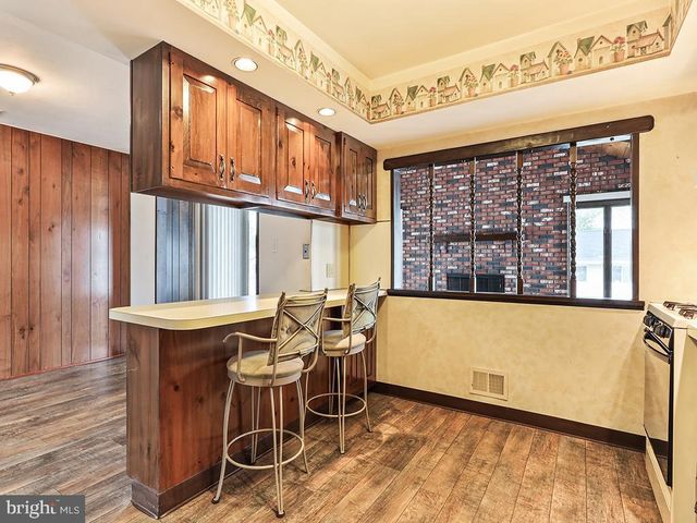 34 GARY DR, Hamilton, NJ 08690