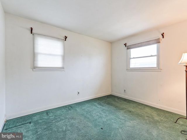 34 GARY DR, Hamilton, NJ 08690
