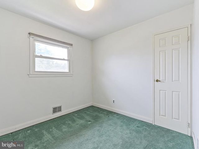 34 GARY DR, Hamilton, NJ 08690