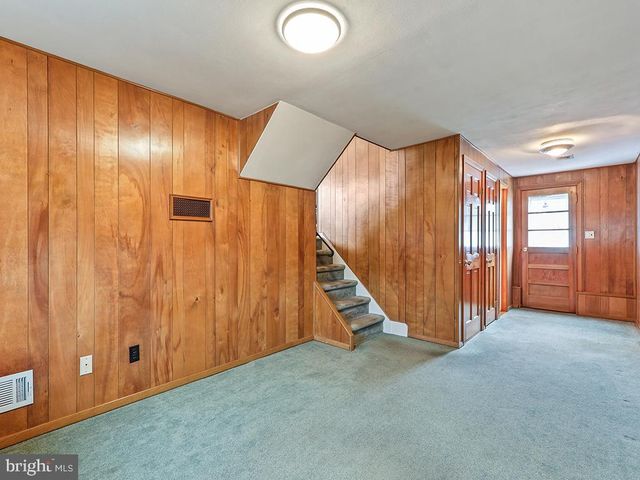 34 GARY DR, Hamilton, NJ 08690