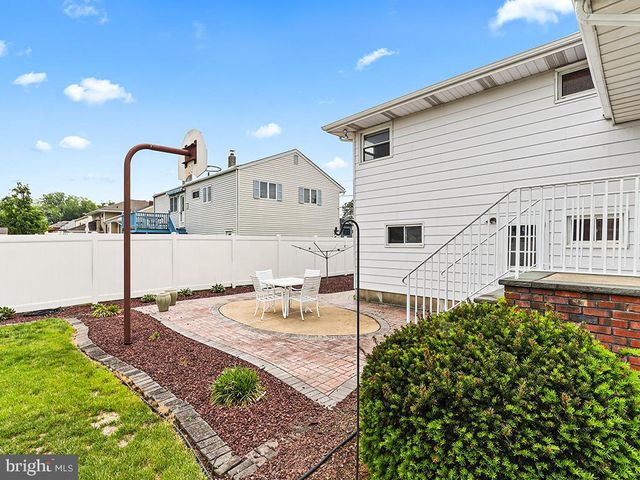 34 GARY DR, Hamilton, NJ 08690