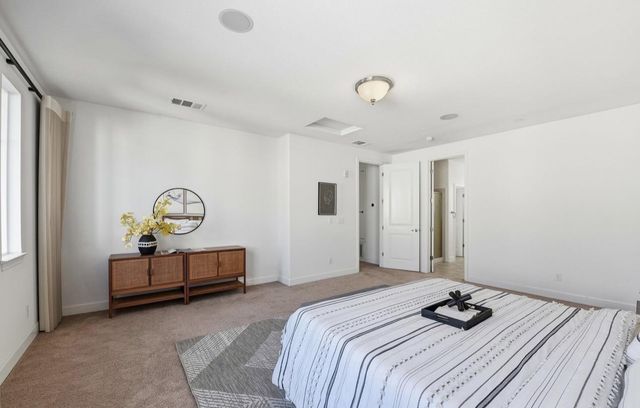 1053 El Capitan Terrace, Sunnyvale, CA 94085