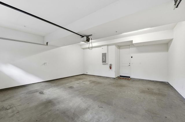 1053 El Capitan Terrace, Sunnyvale, CA 94085