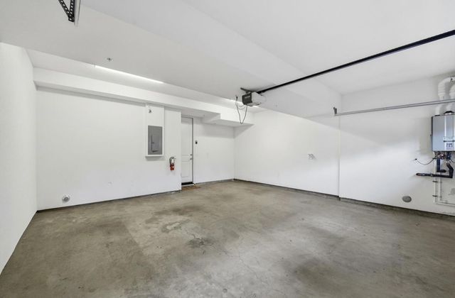 1053 El Capitan Terrace, Sunnyvale, CA 94085