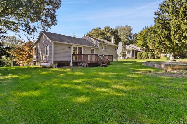 3832 Valleyview Street, Mohegan Lake, NY 10547