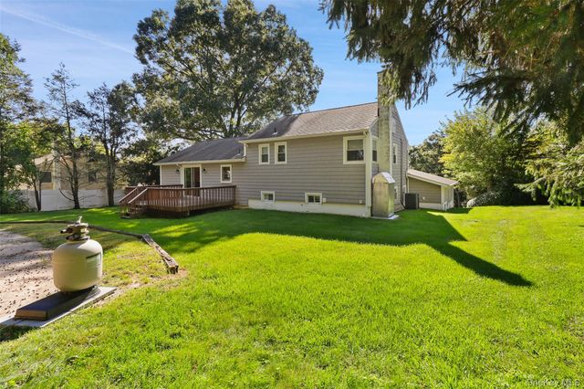 3832 Valleyview Street, Mohegan Lake, NY 10547