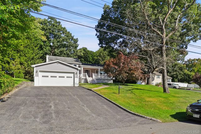 3832 Valleyview Street, Mohegan Lake, NY 10547