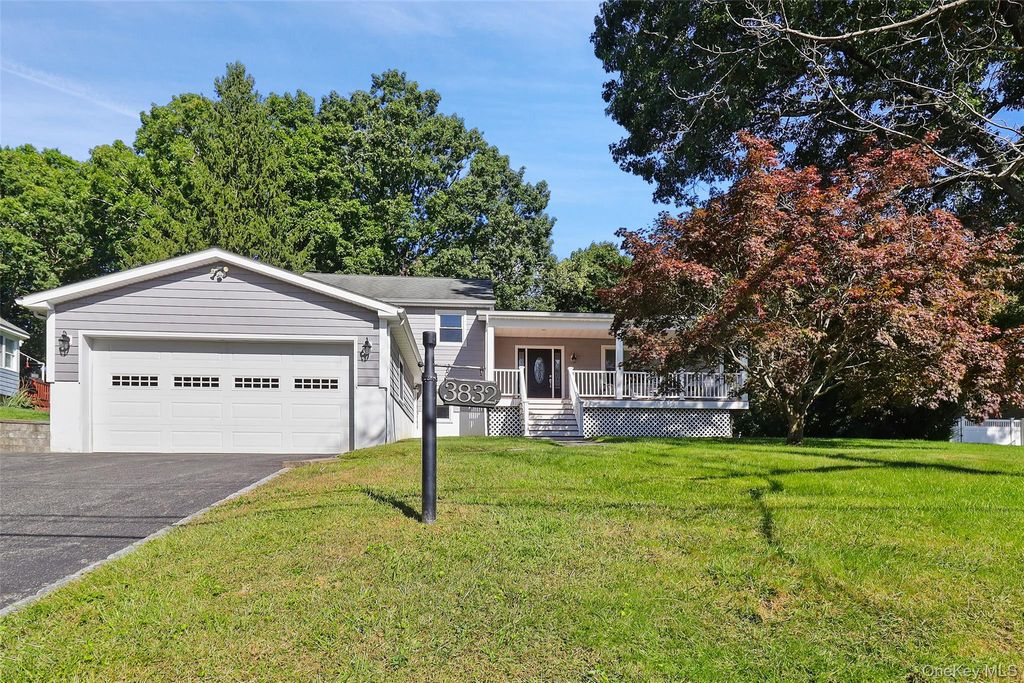 3832 Valleyview Street, Mohegan Lake, NY 10547 — exterior