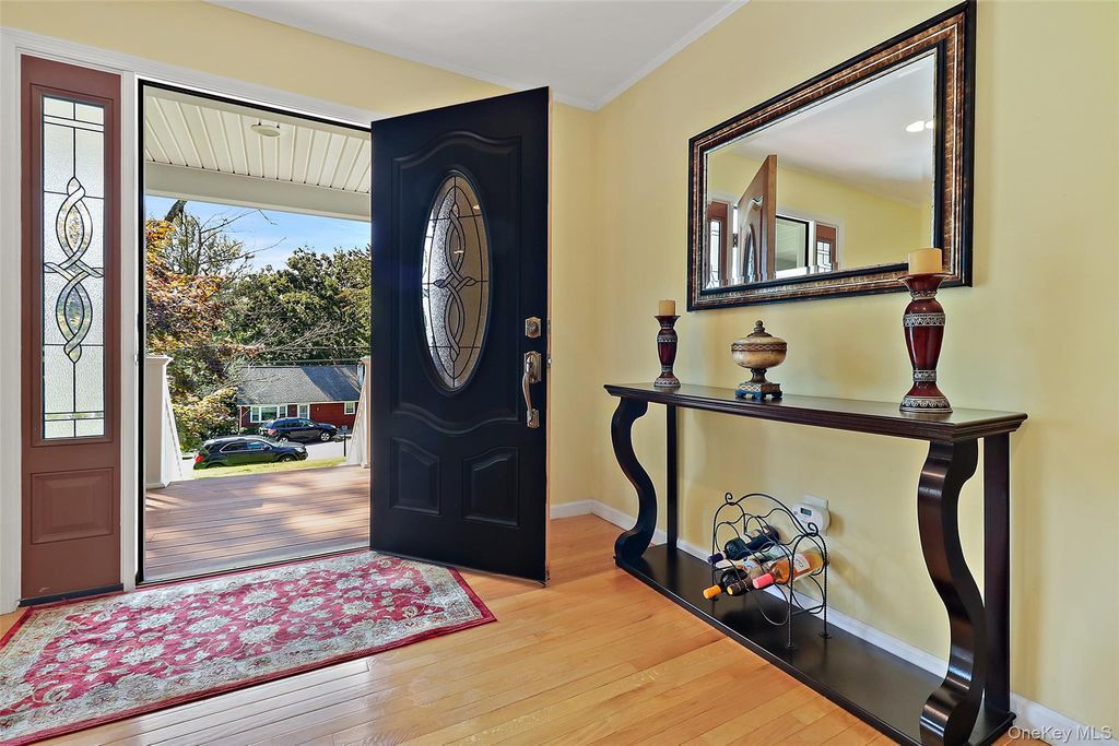 3832 Valleyview Street, Mohegan Lake, NY 10547 — photo 4