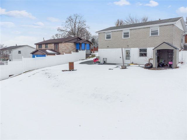 18 Brenda Ave, Penn Twp, PA 15644