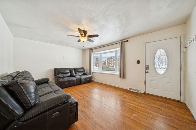 18 Brenda Ave, Penn Twp, PA 15644