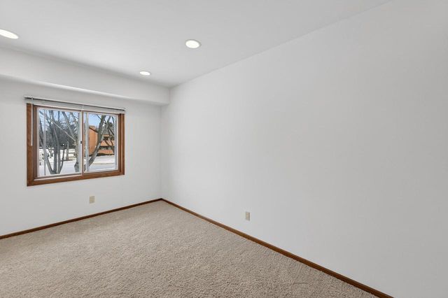 5926 Forest Lane, Fitchburg, WI 53711