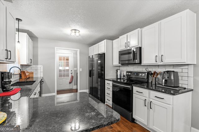 3009 Lakeview Parkway, Villa Rica, GA 30180