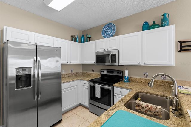 1206 RADISON AVENUE 12, Sun City Center, FL 33573