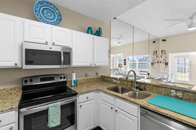 1206 RADISON AVENUE 12, Sun City Center, FL 33573