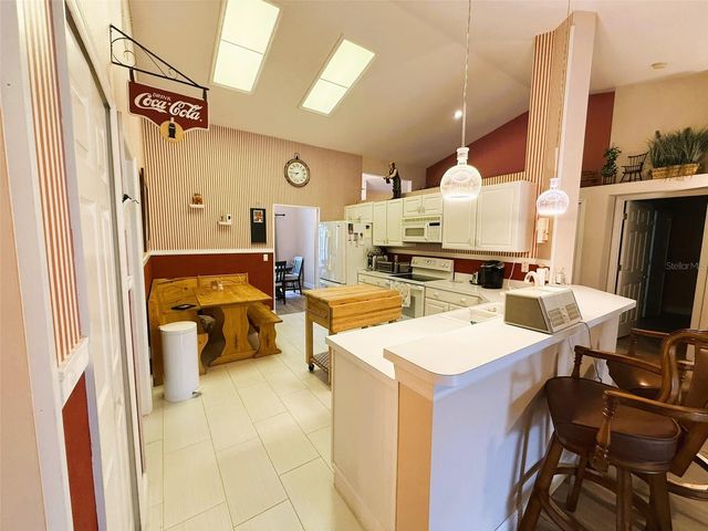 10413 POINTVIEW COURT, Orlando, FL 32836