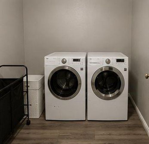 239 E Melville Drive, Crosby, TX 77532