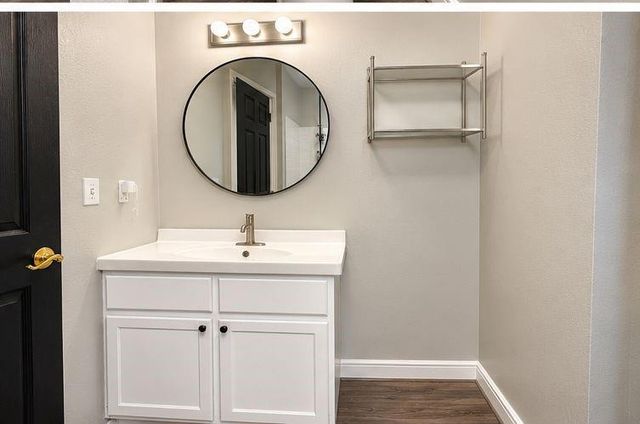239 E Melville Drive, Crosby, TX 77532