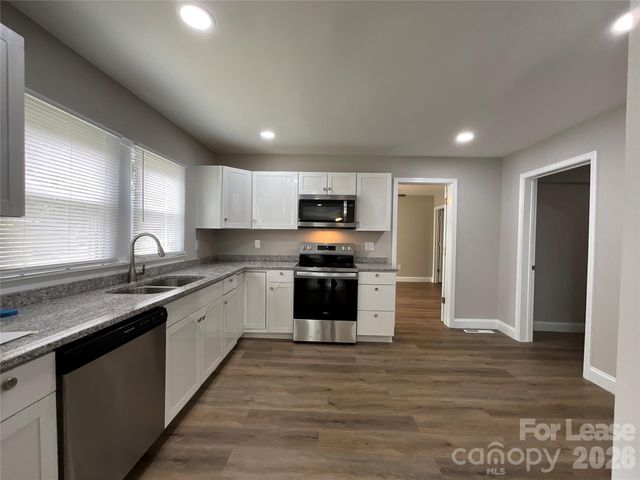 801 Bostian Avenue, Kannapolis, NC 28083