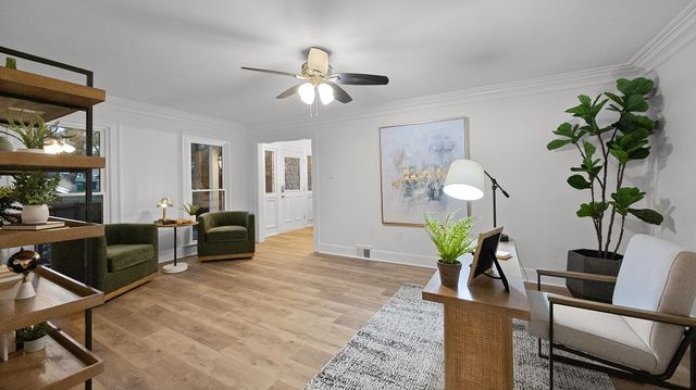 2832 S HUNTERS HORN DR, Germantown, TN 38138