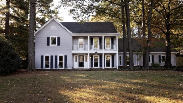 2832 S HUNTERS HORN DR, Germantown, TN 38138