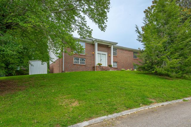7309 Mccormack Drive, Hixson, TN 37343