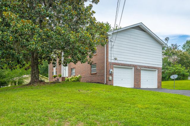 7309 Mccormack Drive, Hixson, TN 37343