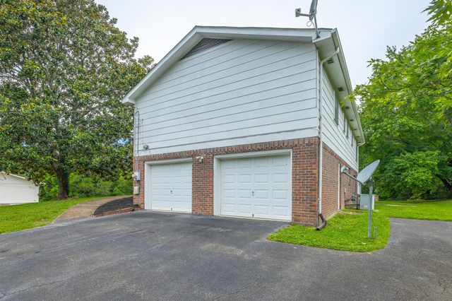 7309 Mccormack Drive, Hixson, TN 37343