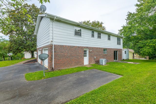 7309 Mccormack Drive, Hixson, TN 37343