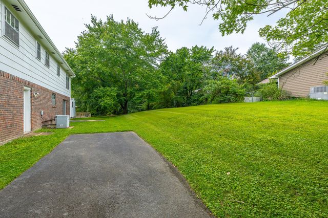 7309 Mccormack Drive, Hixson, TN 37343