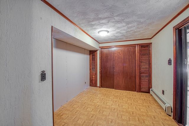 33 Upton St, Brockton, MA 02302