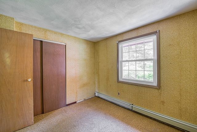 33 Upton St, Brockton, MA 02302