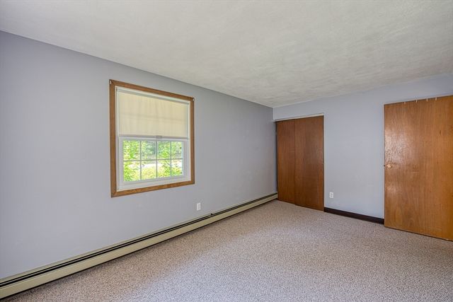 33 Upton St, Brockton, MA 02302