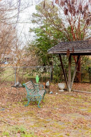 525 W Thompson St, Paragould, AR 72450