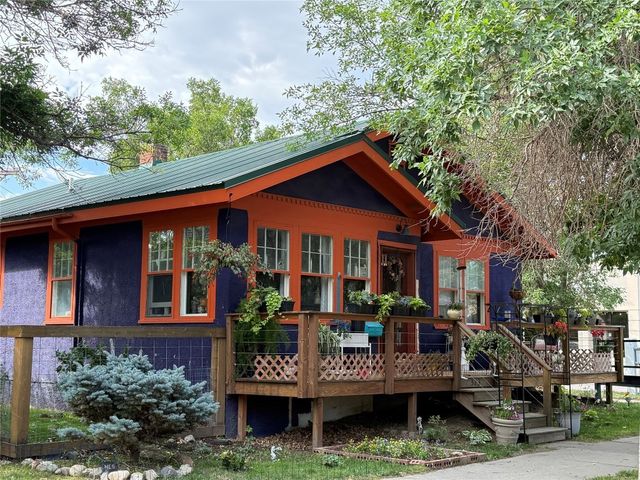 523 W Park Street W, Livingston, MT 59047