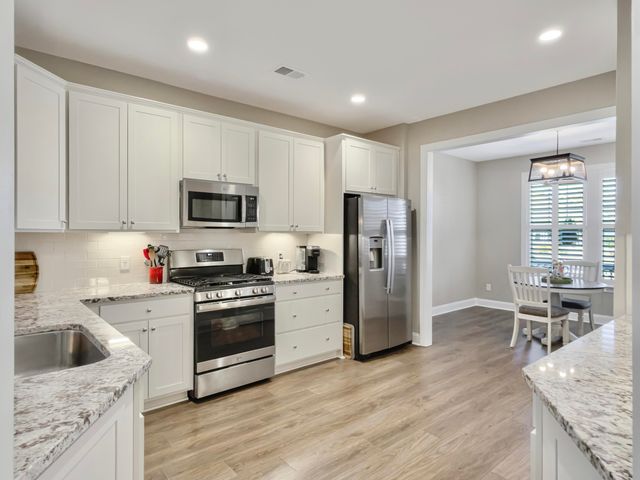 1013 Old Field Drive, Summerville, SC 29483