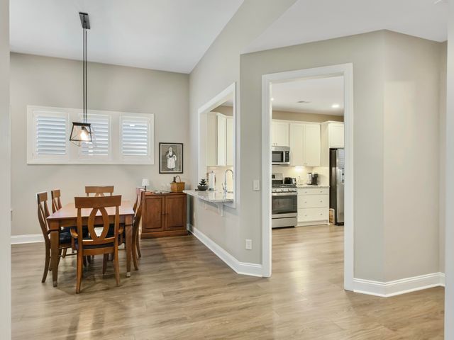 1013 Old Field Drive, Summerville, SC 29483