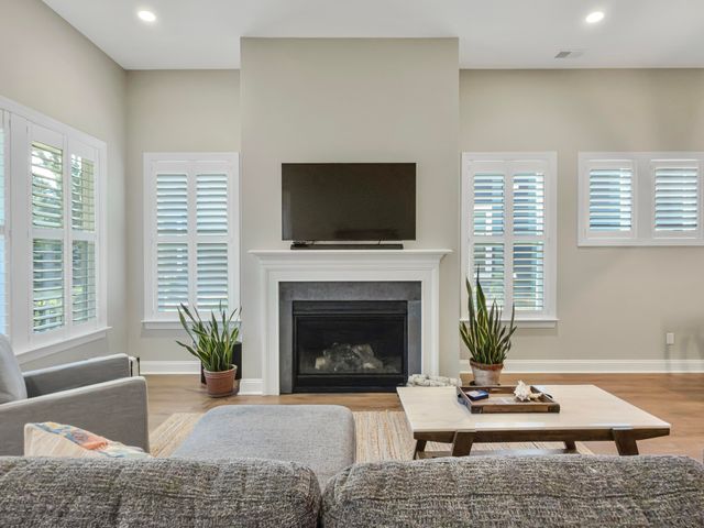 1013 Old Field Drive, Summerville, SC 29483