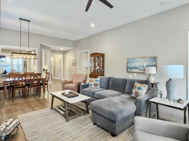 1013 Old Field Drive, Summerville, SC 29483