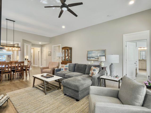 1013 Old Field Drive, Summerville, SC 29483