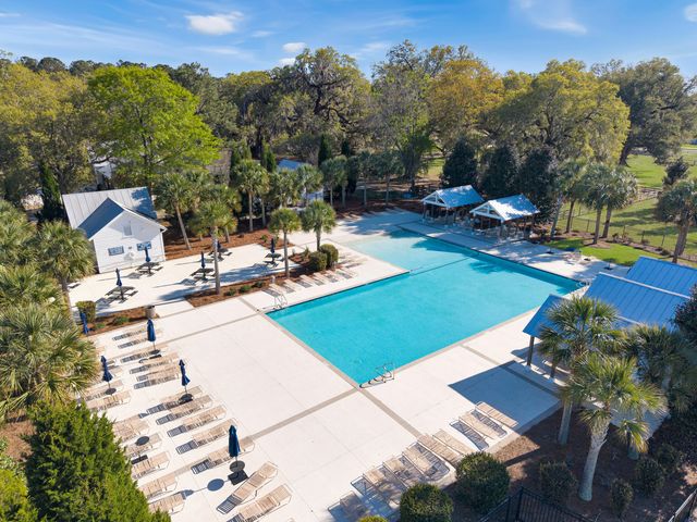 1013 Old Field Drive, Summerville, SC 29483